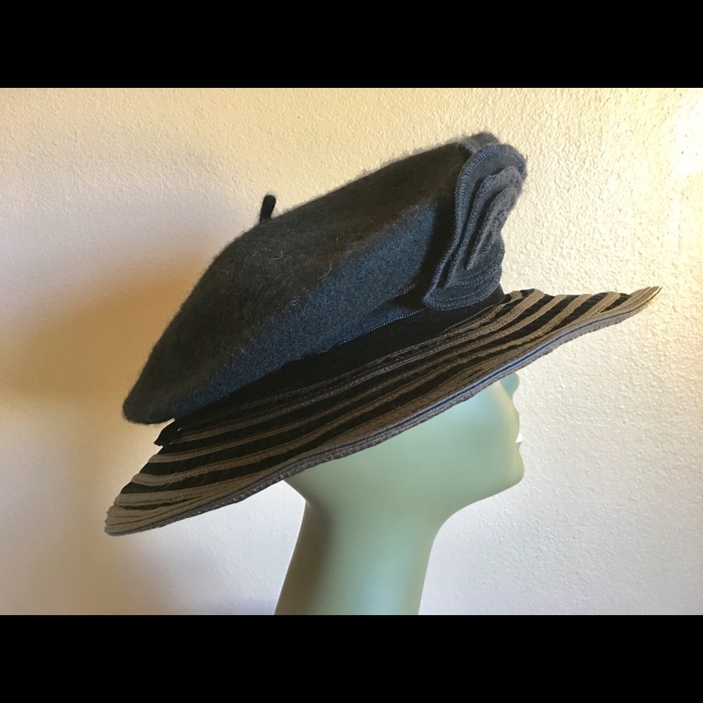 Packable Hat - image 4